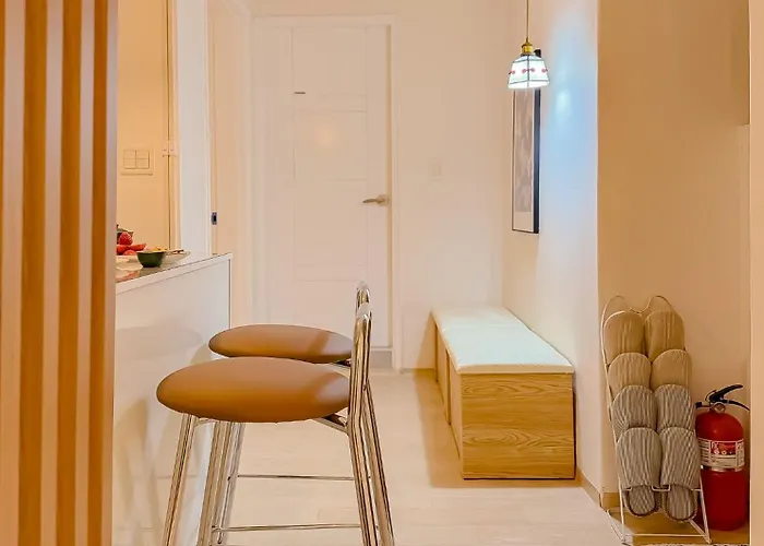Gangnam Coex Apgujeong Rodeo Garosu-gil Gangnam Plastic Surgery Clinic Itaewon 30 Minutes Séoul